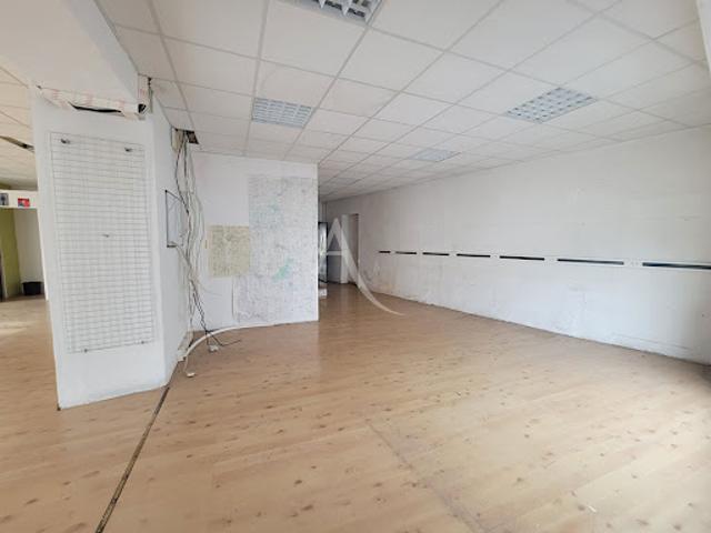 Local Commercial location à Châteaubriant-Ancenis, Guémené-penfao
