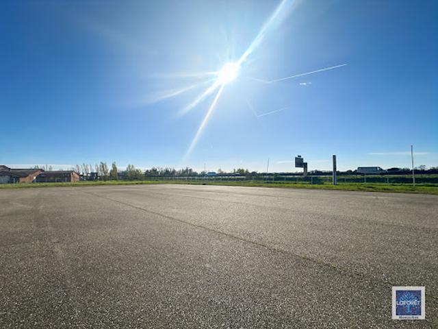Local Commercial location à Montauban, Bressols