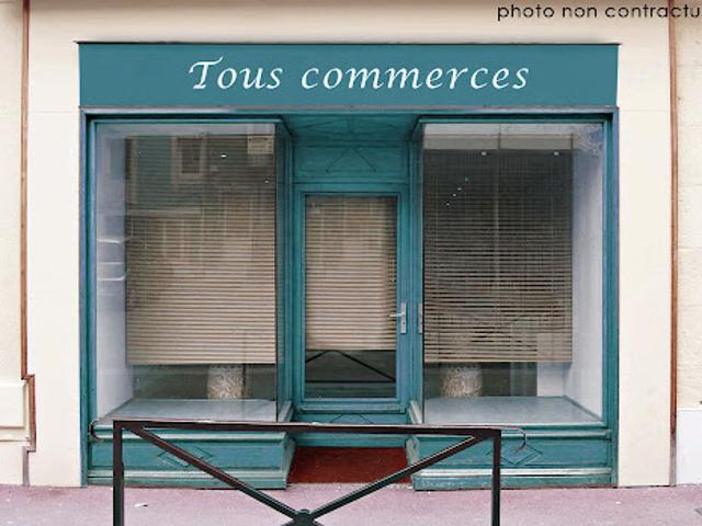 Local Commercial location à Fontenay-le-Comte, Champagné-les-marais