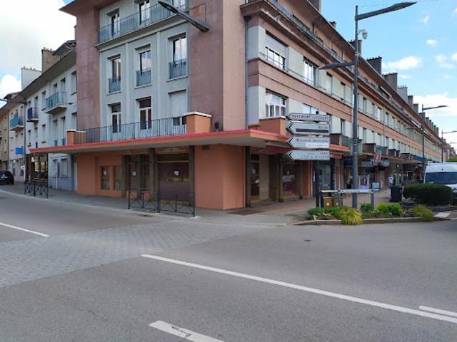 Local Commercial location à Saint-Dié-des-Vosges, Saint-dié
