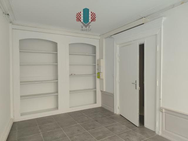 Local Commercial location à Évreux, Evreux