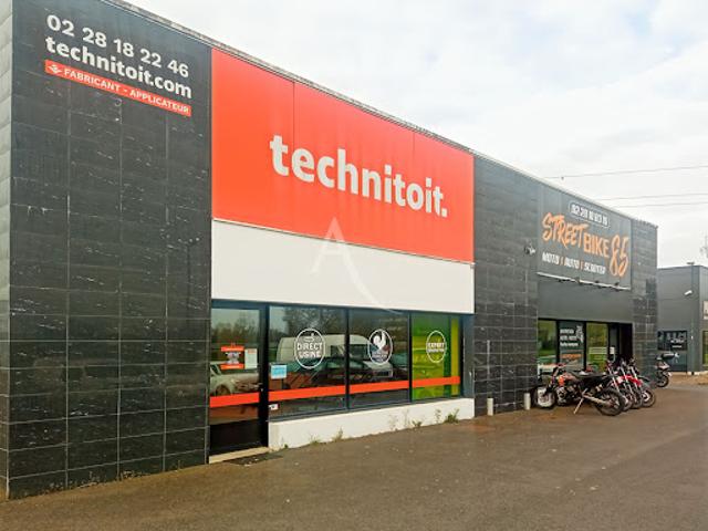 Local Commercial location à Les Sables-d'Olonne, Challans
