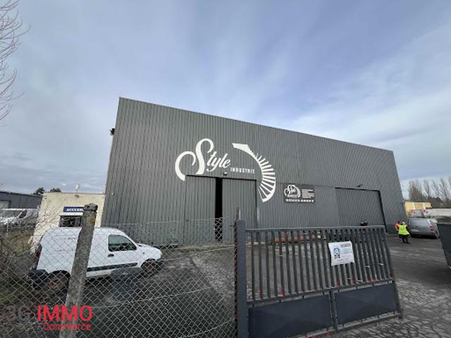 Local Commercial location à Saint-Quentin, Gauchy