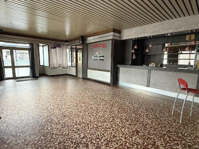 Local Commercial location à Thionville, Bertrange