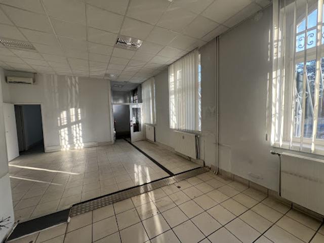 Local Commercial location à Metz, Châtel-saint-germain
