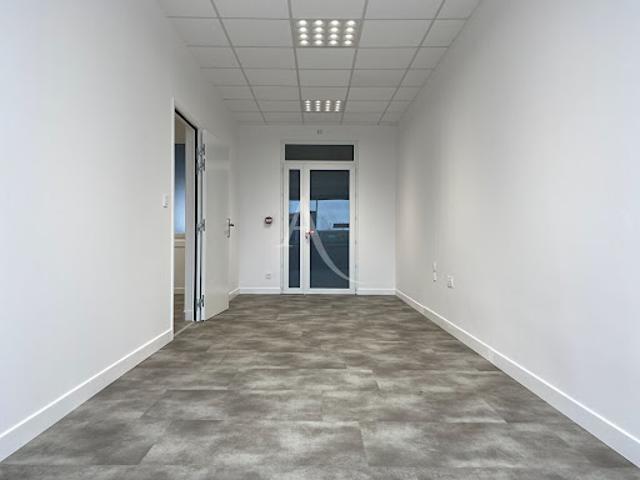 Local Commercial location à Les Sables-d'Olonne, La Barre-de-monts