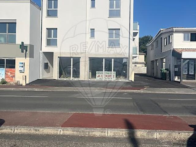 Local Commercial location à Bordeaux, Villenave-d'ornon