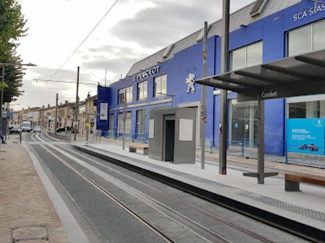 Local Commercial location à Bordeaux, Le Bouscat