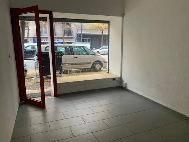 Local Commercial location à Saint-Jacques, Perpignan