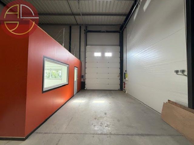 Local Commercial location à Toulouse, Plaisance-du-touch