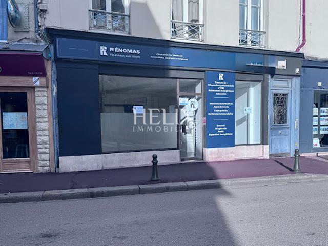 Local Commercial location à Saint-Germain-en-Laye, Saint-germain-en-laye
