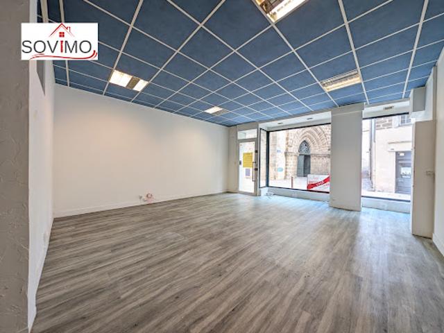 Local Commercial location à Confolens