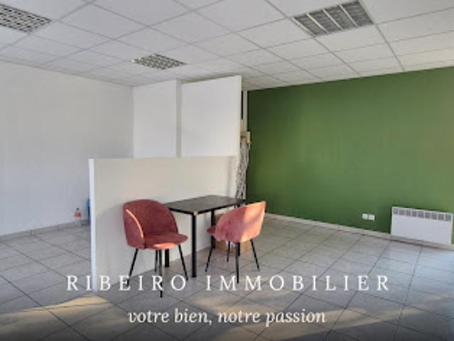 Local Commercial location à Agde, Hérault