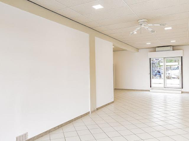 Local Commercial location à Bastia