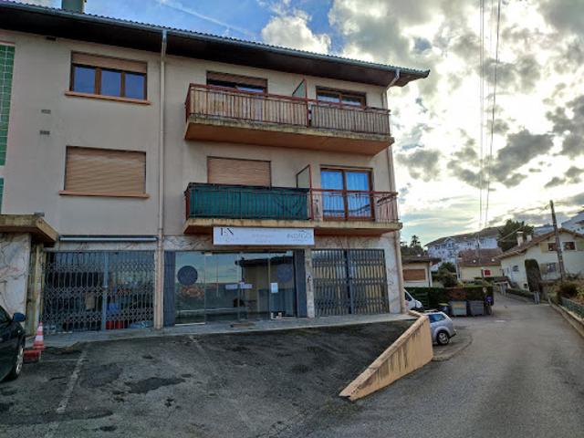 Local Commercial location à Saint-Julien-en-Genevois, Annemasse