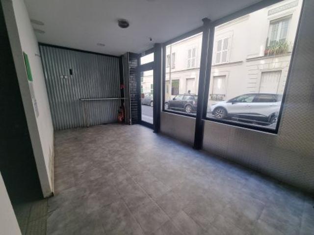 Local Commercial location à Paris, Île-de-France