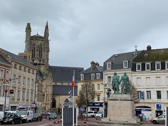 Local Commercial location à Le Havre, Fécamp