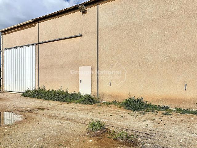 Local Commercial location à Istres, Berre-l'etang