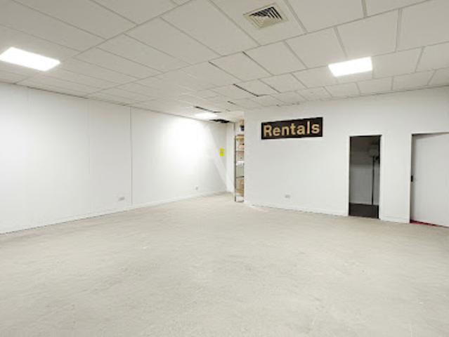 Local Commercial location à Rochefort, Royan