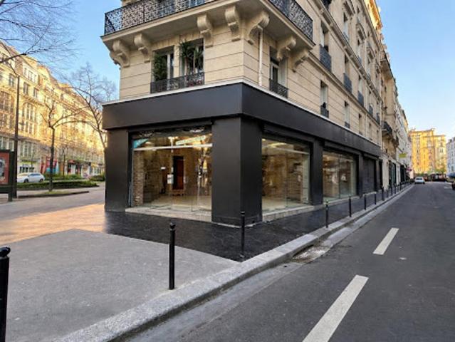 Local Commercial location à Paris, Île-de-France