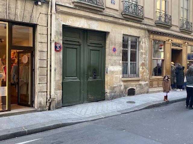 Local Commercial location à Paris, Île-de-France