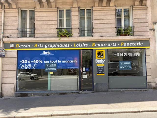 Local Commercial location à Paris, Île-de-France