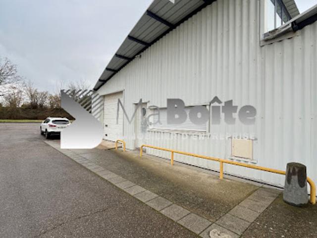 Local Commercial location à Riorges