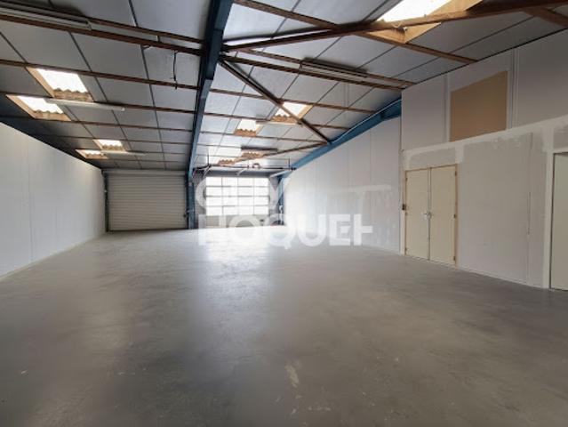 Local Commercial location à Dinan, Bretagne