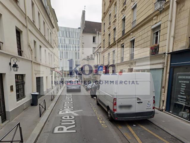 Local Commercial location à Paris, Île-de-France