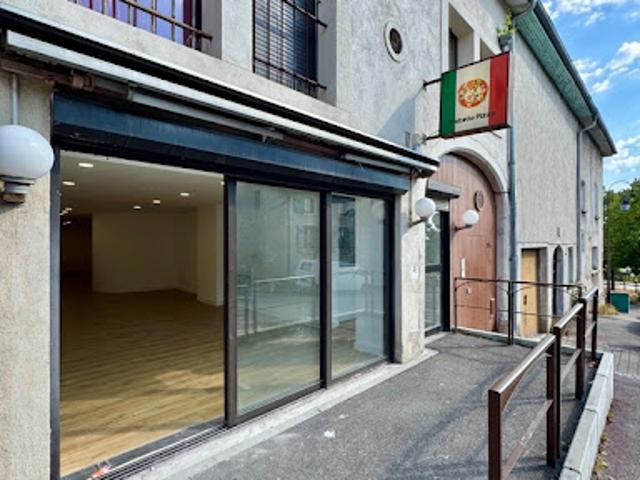 Local Commercial location à Nancy, Houdemont