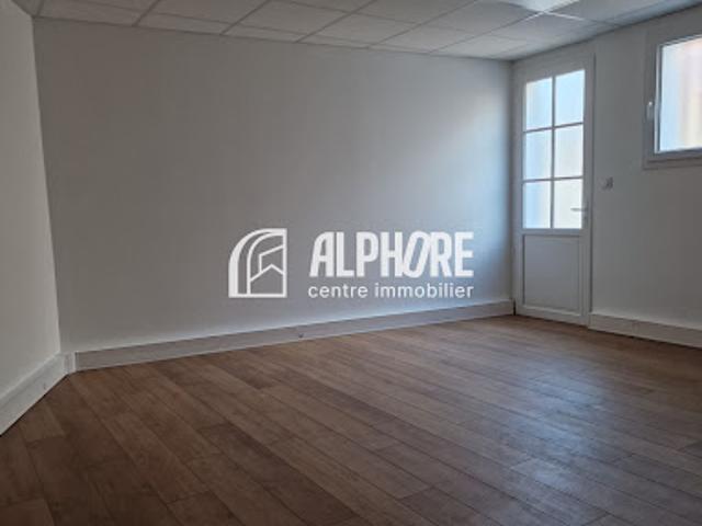 Local Commercial location à Saint-Nazaire, Pornic