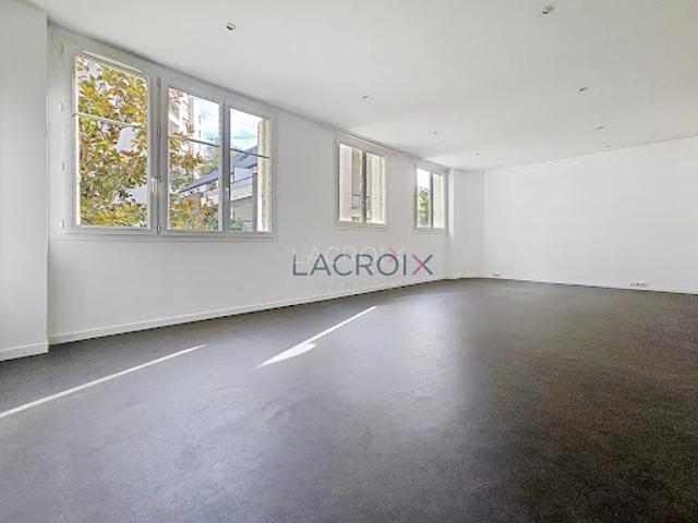 Local Commercial location à Paris, Île-de-France