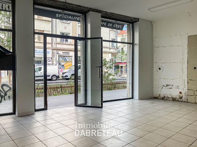 Local Commercial location à Lyon, Métropole de Lyon