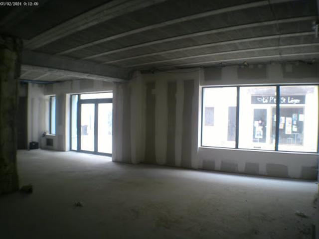 Local Commercial location à Cognac