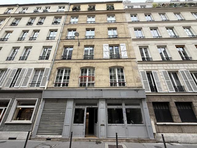 Local Commercial location à Paris, Île-de-France