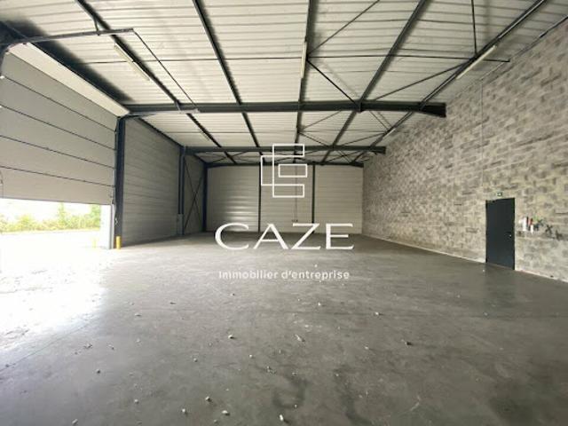 Local Commercial location à Bordeaux, Lormont