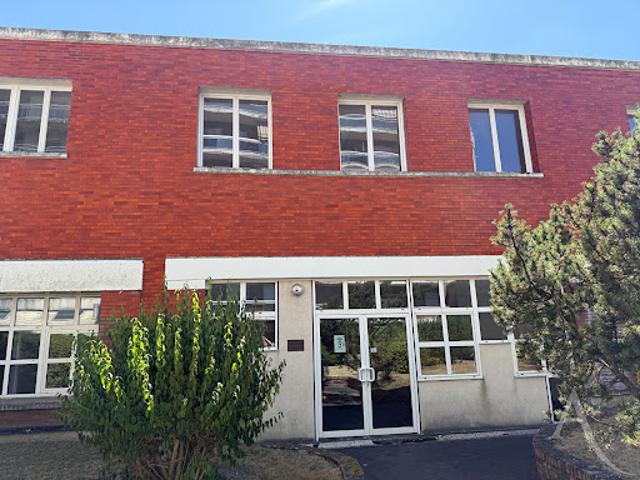 Local Commercial location à Châteauroux
