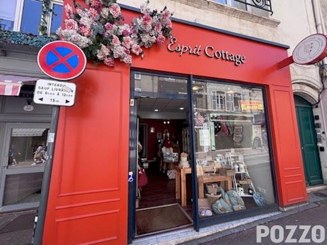 Local Commercial location à Bayeux