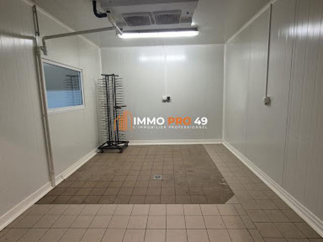 Local Commercial location à Cholet