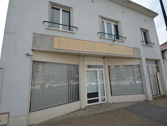 Local Commercial location à Laon, La Fère
