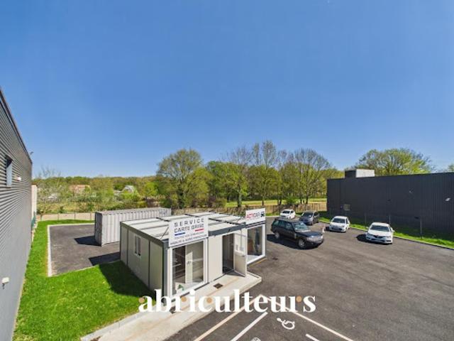 Local Commercial location à Chartres, Luisant