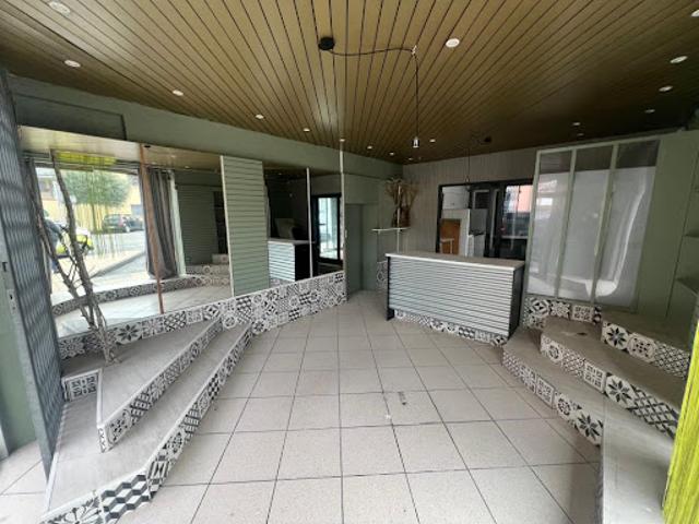 Local Commercial location à Tarbes