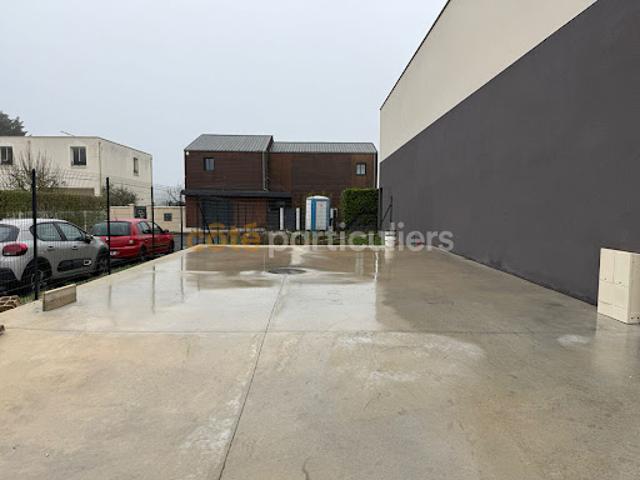 Local Commercial location à Melun, Cesson