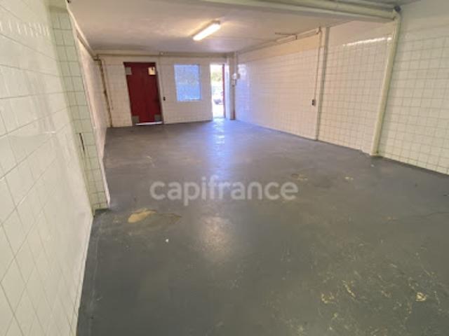 Local Commercial location à Palaiseau, Guibeville