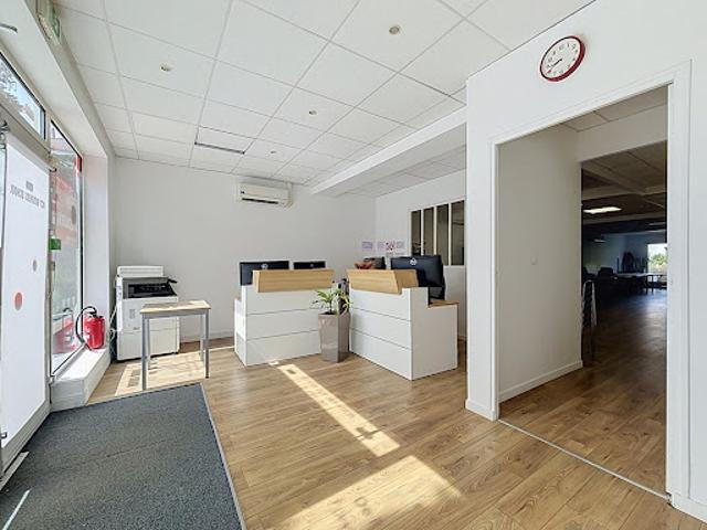Local Commercial location à Nogent-sur-Marne, Saint-maur-des-fossés