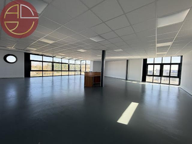 Local Commercial location à Muret, Saint-lys