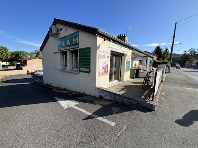 Local Commercial location à Montbrison, Saint-galmier