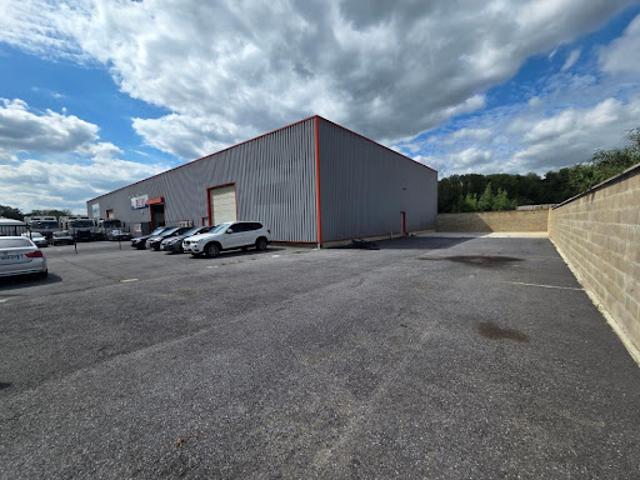Local Commercial location à Château-Thierry, Brasles