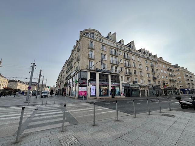 Local Commercial location à Caen