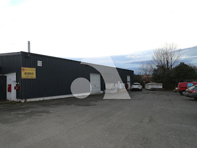 Local Commercial location à Tarbes